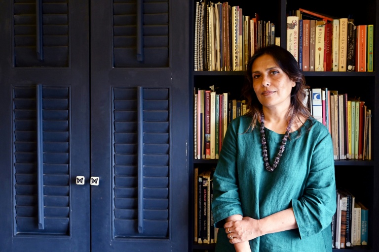 L'architecte indienne Abha Narain Lambah dans son bureau, le 22 septembre 2026 à Bombay