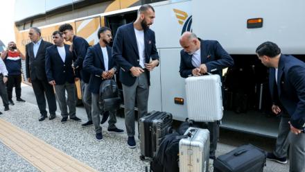 L'équipe de football d'Iran arrive à l'aéroport d'Antalya, en Turquie, pour embarquer à destination du Mexique, le 6 juin 2026