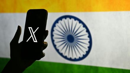 L'Inde vient de donner un sérieux tour de vis à l'utilisation de l'intelligence artificielle sur les réseaux sociaux, ravivant aussitôt les accusations de censure et de remise en cause des libertés numériques