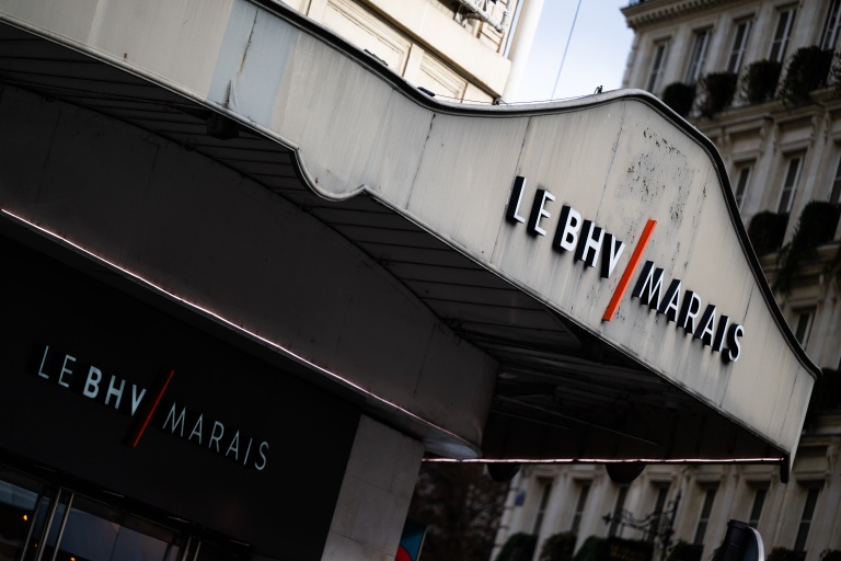 Le BHV Marais, qui affirmait encore récemment ne pas être en cessation de paiement, est en faillite et a déposé auprès de la justice lyonnaise un dossier pour être placé en redressement judiciaire, afin de 
