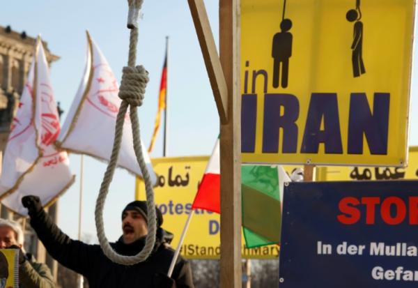 Manifestation d'exilés iraniens à Berlin, en soutien aux opposants au gouvernement de Téhéran, le 19 janvier 2023
