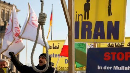 Manifestation d'exilés iraniens à Berlin, en soutien aux opposants au gouvernement de Téhéran, le 19 janvier 2023