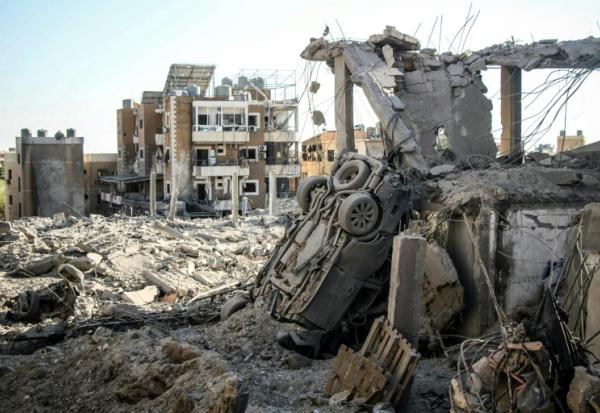 Les décombres après une frappe aérienne israélienne près de Tyre, au Liban, le 2 juin 2026