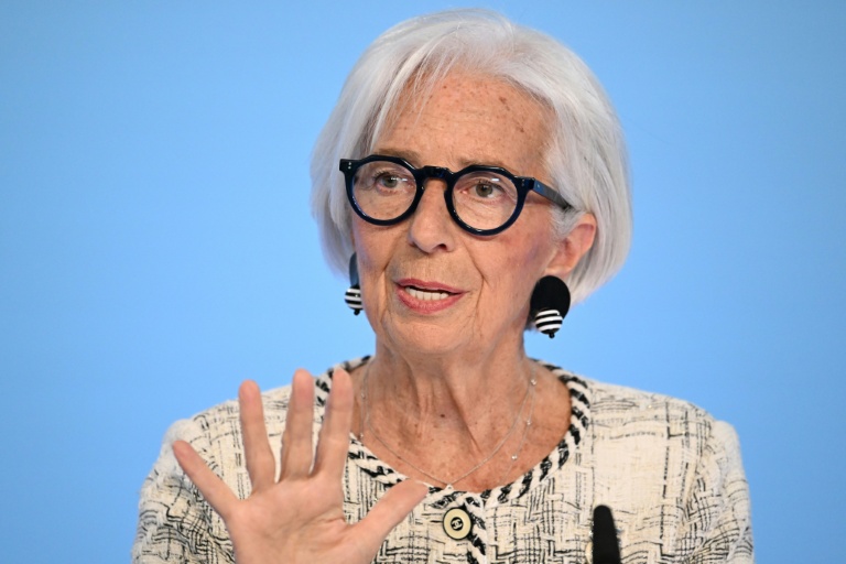 La présidente de la Banque centrale européenne (BCE), Christine Lagarde, lors d'une conférence de presse au siège de l'institution à Francfort, en Allemagne, le 30 avril 2026
