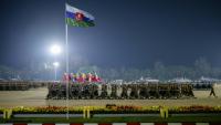 Des militaires birmans défilent à Naypyidaw, capitale de la Birmanie, le 27 mars 2026