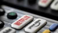 Netflix mise sur la nostalgie avec une nouvelle version, jeudi, de "La petite maison dans la prairie", revisitant les aventures des Ingalls, archétypes des pionniers américains,