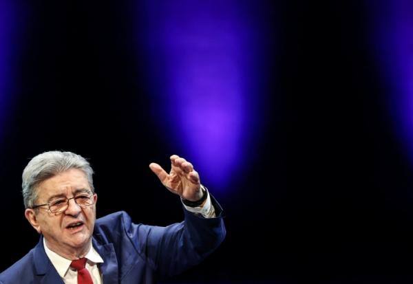 Jean-Luc Mélenchon, leader et fondateur de La France Insoumise (LFI) lors d'un meeting à Lille, le 19 mars 2026 dans le Nord