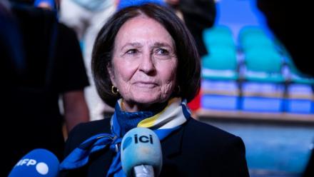 Josée Massi, maire sortante de Toulon et candidate à sa réélection sous l'étiquette "Toulon mon parti", lors d'un meeting électoral à Toulon, le 3 mars 2026 dans le Var