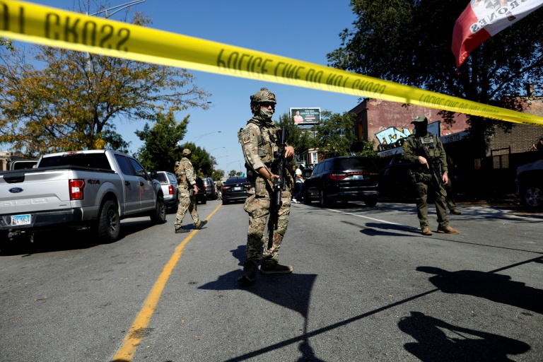 Des forces de la sécurité intérieure à Chicago, le 4 octobre 2025 