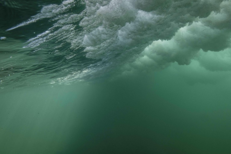 La Norvège, premier pays d'Europe à avoir décidé d'ouvrir une partie de ses eaux à d'éventuelles activités minières sous-marines, va encore repousser de quatre ans l'attribution de premières licences