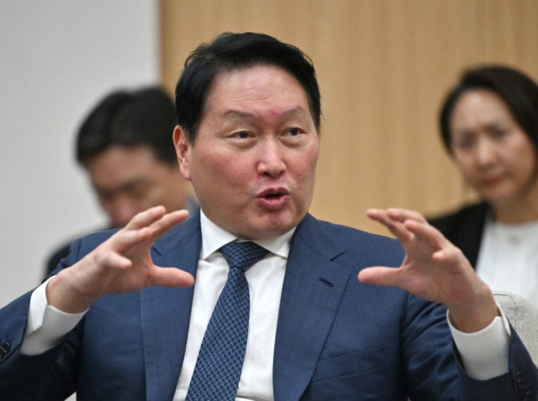 Chey Tae-won, président du conglomérat sud-coréen incluant le géant des puces SK hynix, le 31 octobre 2025 à Gyeongju, en Corée du Sud