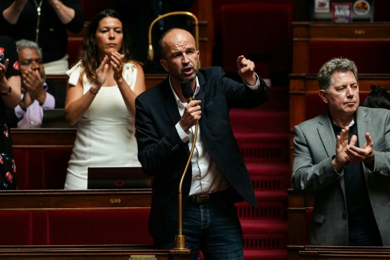 Le député LFI Manuel Bompard (c) à l'Assemblée nationale, le 21 juillet 2026 à Paris