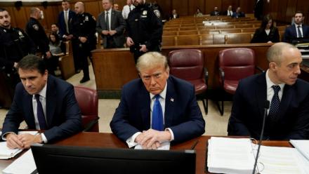 L'ancien président des Etats-Unis Donald Trump comparaît à son procés pénal, le 18 avril 2024 à New York