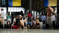 Des passagers à la Gare du Nord, à Paris, le 22 juin 2026