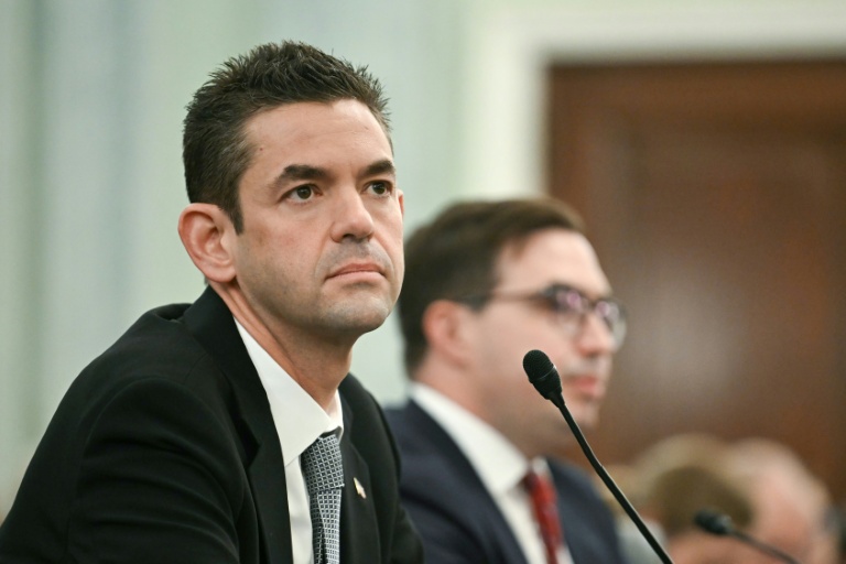 Jared Isaacman, candidat du président américain Donald Trump au poste d'administrateur de la Nasa, lors d'une audition de confirmation de la commission sénatoriale du commerce, des sciences et des transports au Capitole, le 3 décembre 2025 à Washington