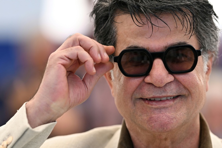 Le réalisateur dissident iranien Jafar Panahi, le 21 mai 2025 au festival de Cannes