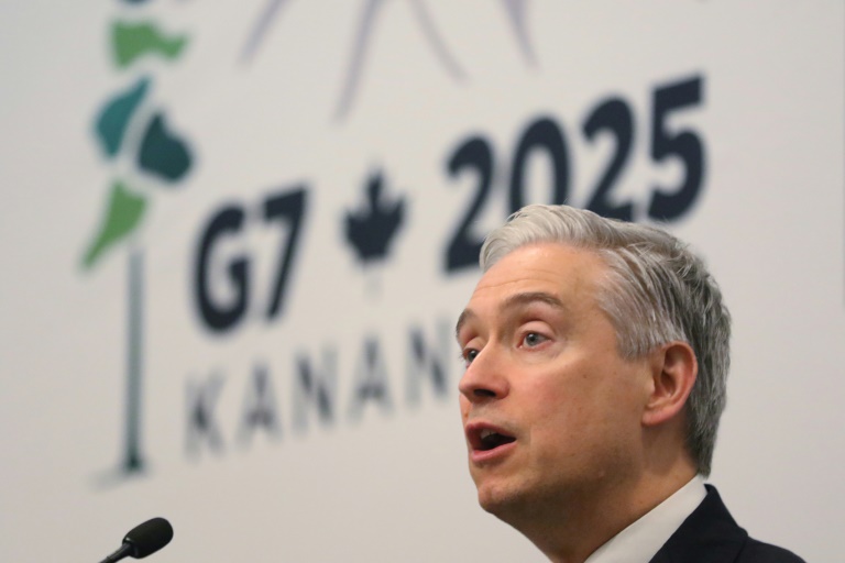 Le ministre canadien des Finances, François-Philippe Champagne, lors de la clôture de la réunion des ministres des Finances et des gouverneurs des banques centrales du G7 à Banff, en Alberta, au Canada, le 22 mai 2025