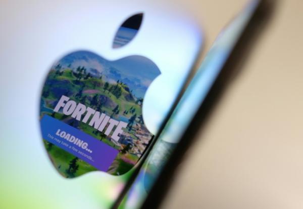 Le jeu à succès Fortnite est indisponible vendredi sur l'App Store dans le monde entier