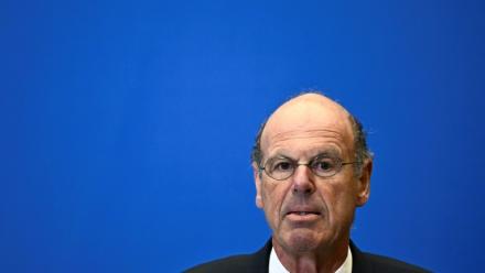 Le ministre de l'Economie Eric Lombard, lors d'une conférence de presse le 15 mai 2025 à Paris