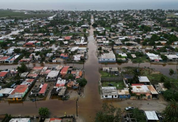 Vue aérienne des inondations après le passage de l'ouragan Polo à Puerto Sans Carlos, en Basse-Californie du Sud, le 29 septembre 2026 au Mexique