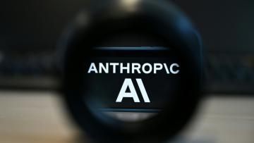 Le patron d'Anthropic, Dario Amodei, a appelé à ralentir la vitesse de développement de l'intelligence artificielle (IA)