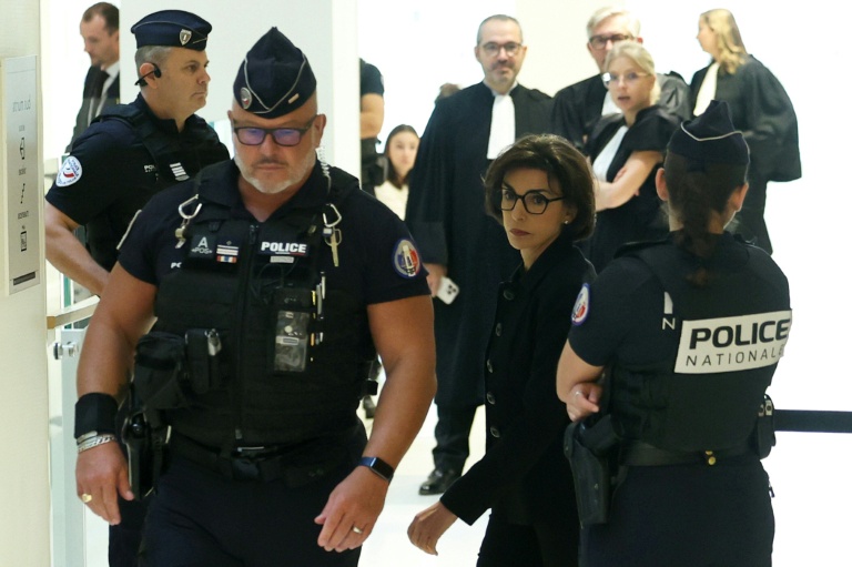 Rachida Dati arrive au palais de justice de Paris le 16 septembre 2026