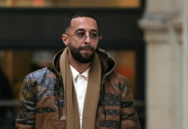 Le rappeur marseillais Nabil Boukhobza alias Naps arrive au palais de justice de Paris, le 16 février 2026