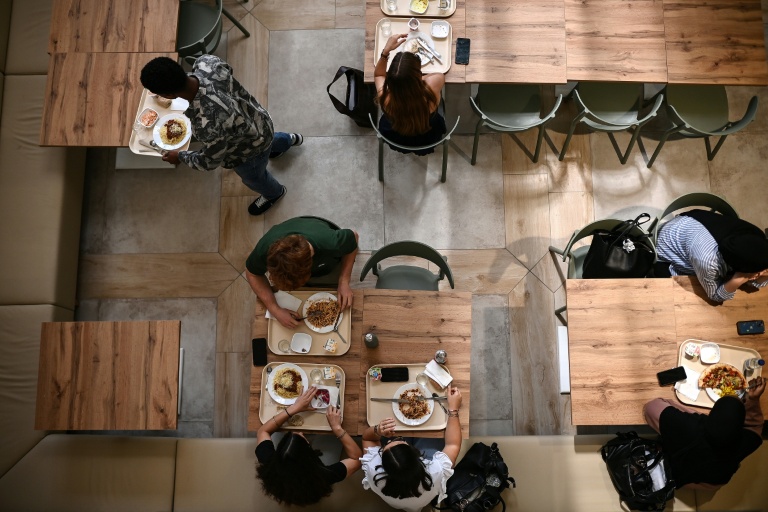 La généralisation du repas à un euro pour tous les étudiants depuis le 1er mai 2026 