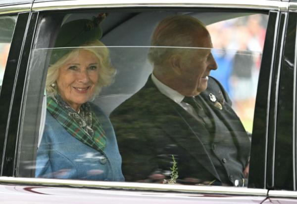 La reine Camilla et le roi Charles III à Braemer, le 6 septembre 2025 en Ecosse