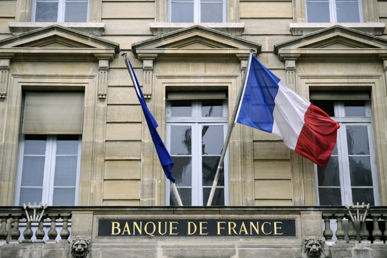 La Banque de France et le ministère de l'Economie et des Finances doivent également se prononcer sur le prochain taux du Livret d'épargne populaire (LEP), aujourd'hui à 2,5% et réservé aux ménages modestes