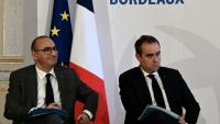 Le ministre de l'Intérieur Laurent Nuñez, à gauche et à sa droite le Premier ministre Sébastien Lecornnu, le 2 avril 2026, à Bordeaux