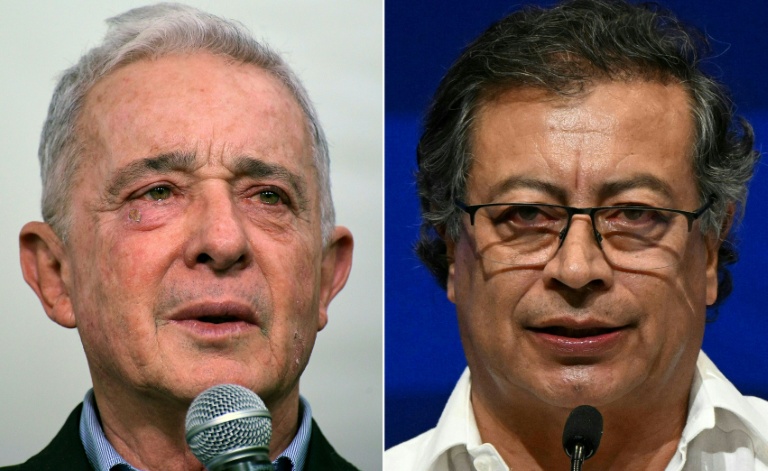 L'ex-président de droite Alvaro Uribe (à gauche) et le président de gauche Gustavo Petro (à droite)
sur un montage photo réalisé le 5 mars 2026, dont les deux forces politiques s'affrontent aux législatives du 8 mars en Colombie
