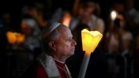 Le pape Léon XIV prend part à une procession le 27 septembre 2026 à Lourdes, dans les Hautes-Pyrénées