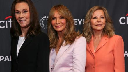 Les actrices Kate Jackson, Jaclyn Smith et Cheryl Ladd assistent au 50e anniversaire de la série télévisée "Drôles de dames" à Hollywood le 6 avril 2026