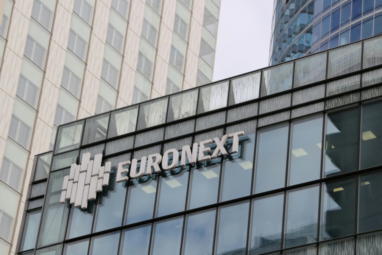 Le siège d'Euronext, société qui gère notamment la Bourse de Paris, dans le quartier d'affaires de La Défense, près de la capitale française, le 9 octobre 2025