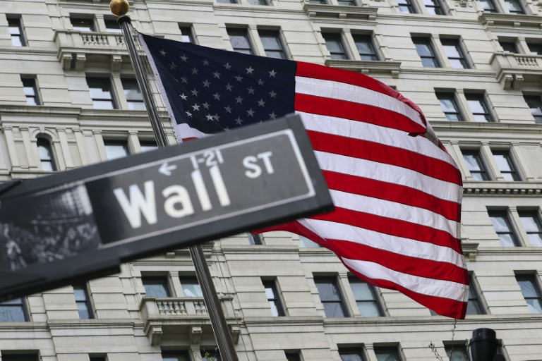 Jeudi, Apple a perdu plus de 6% à Wall Street, entraînant le recul des groupes technologiques