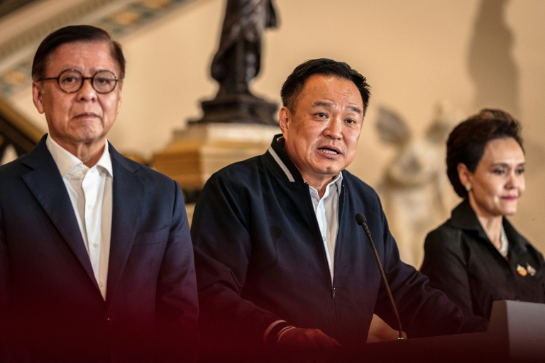 Le Premier ministre thaïlandais s'exprime à Bangkok, le 12 décembre 2025