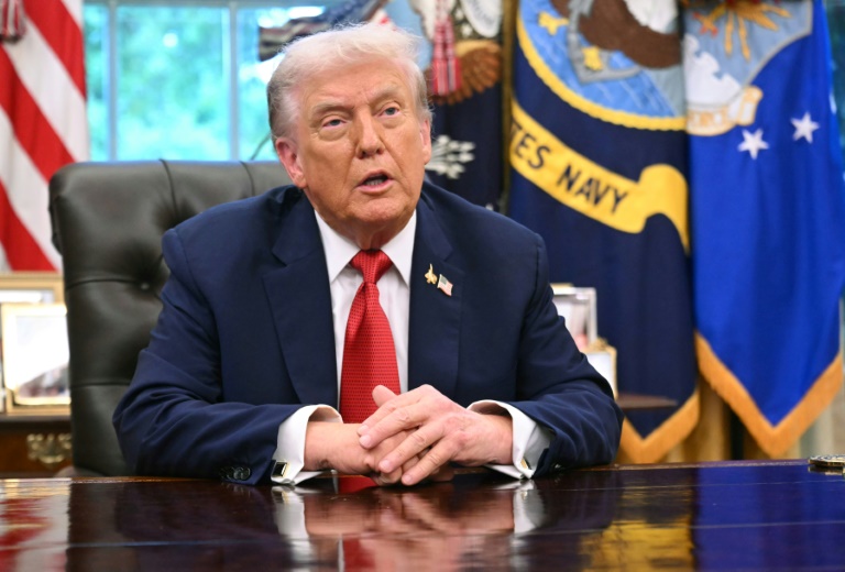 Le président américain Donald Trump dans le Bureau ovale de la Maison Blanche, le 25 septembre 2025 à Washington