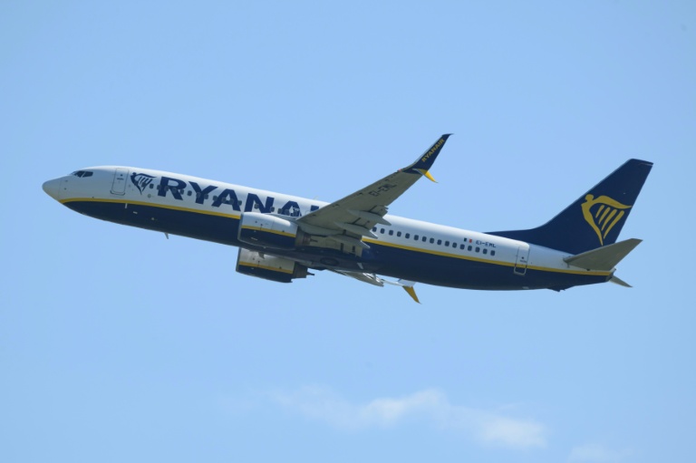 La justice autrichienne a jugé illicites quatorze des quinze clauses de frais supplémentaires de la compagnie aérienne irlandaise Ryanair, ouvrant la voie à des remboursements