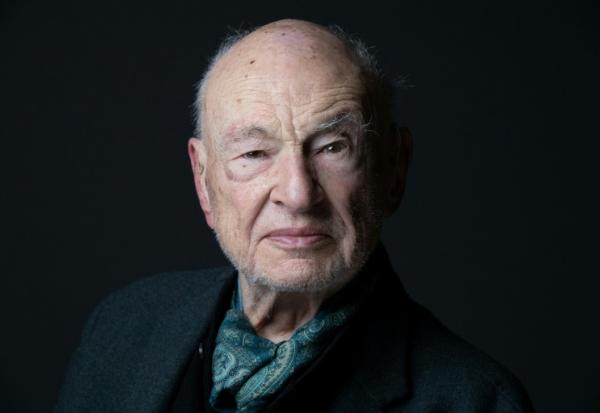 Le sociologue et philosophe français Edgar Morin, le 8 mars 2022 à Paris 