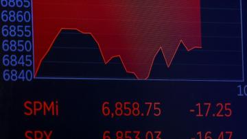 Un écran à la Bourse de New York, le 5 mars 2026