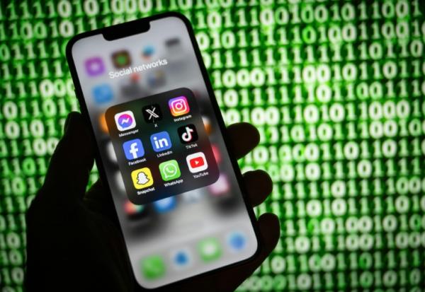 Les trois quarts des Français se disent inquiets de la désinformation étrangère, selon le baromètre annuel du journal La Croix sur la confiance dans les médias