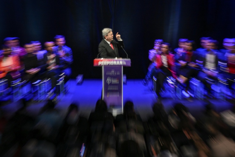 Le leader de LFI Jean-Luc Mélenchon lors d'un meeting à Perpignan le 1er mars 2026