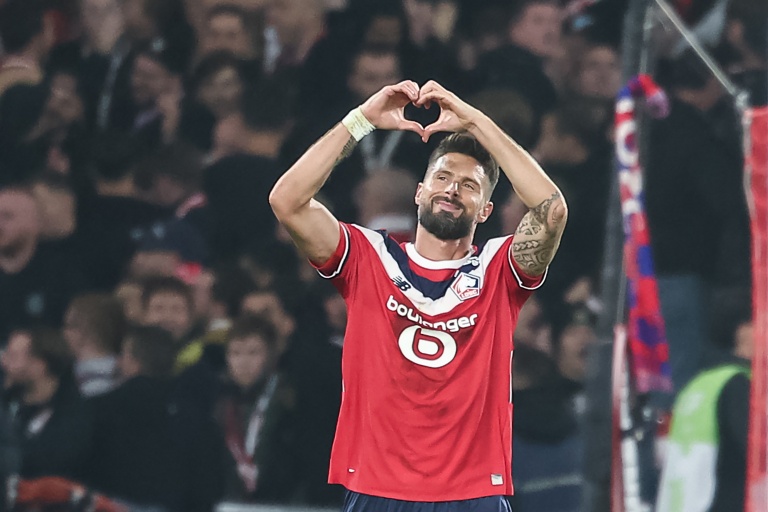 L'attaquant français de Lille Olivier Giroud a inscrit le but de la victoire contre Lens en match de la 9e journée de Ligue 1 le 30 octobre 2026 à Villeneuve-d'Ascq
