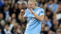 L'attaquant norvégien de Manchester City Erling Haaland célèbre son 50e but marqué en Ligue des champions, contre Naples le 18 septembre 2025 à Manchester
