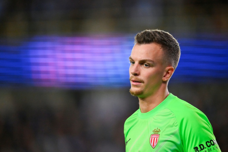 Le gardien suisse de Monaco Philipp Kohn lors du match de Ligue des champions contre le Club Bruges, le 18 septembre 2025 à Bruges
