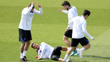 Les Parisiens lors de l'entraînement de veille de match  au Campus PSG de Poissy, le 27 avril 2026 en vue du choc contre le Bayern Munich