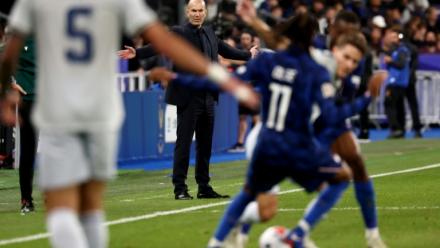 Le sélectionneur français Zinédine Zidane, lors du match nul entre les Bleus et l'Italie comptant pour la 3e journée de la Ligue des nations, le 2 octobre 2026 à Saint-Denis