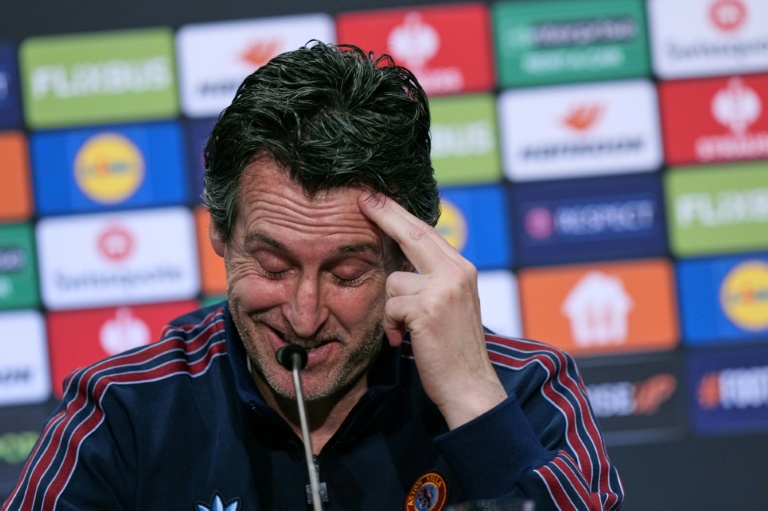 L'entraîneur espagnol d'Aston Villa, Unai Emery, lors d'une conférence de presse de veille de match, le 19 mai 2026 à Istanbul, en Turquie