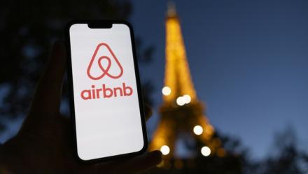 La Ville de Paris a fait condamner les propriétaires de deux logements loués illégalement sur Airbnb à des amendes record pour la capitale